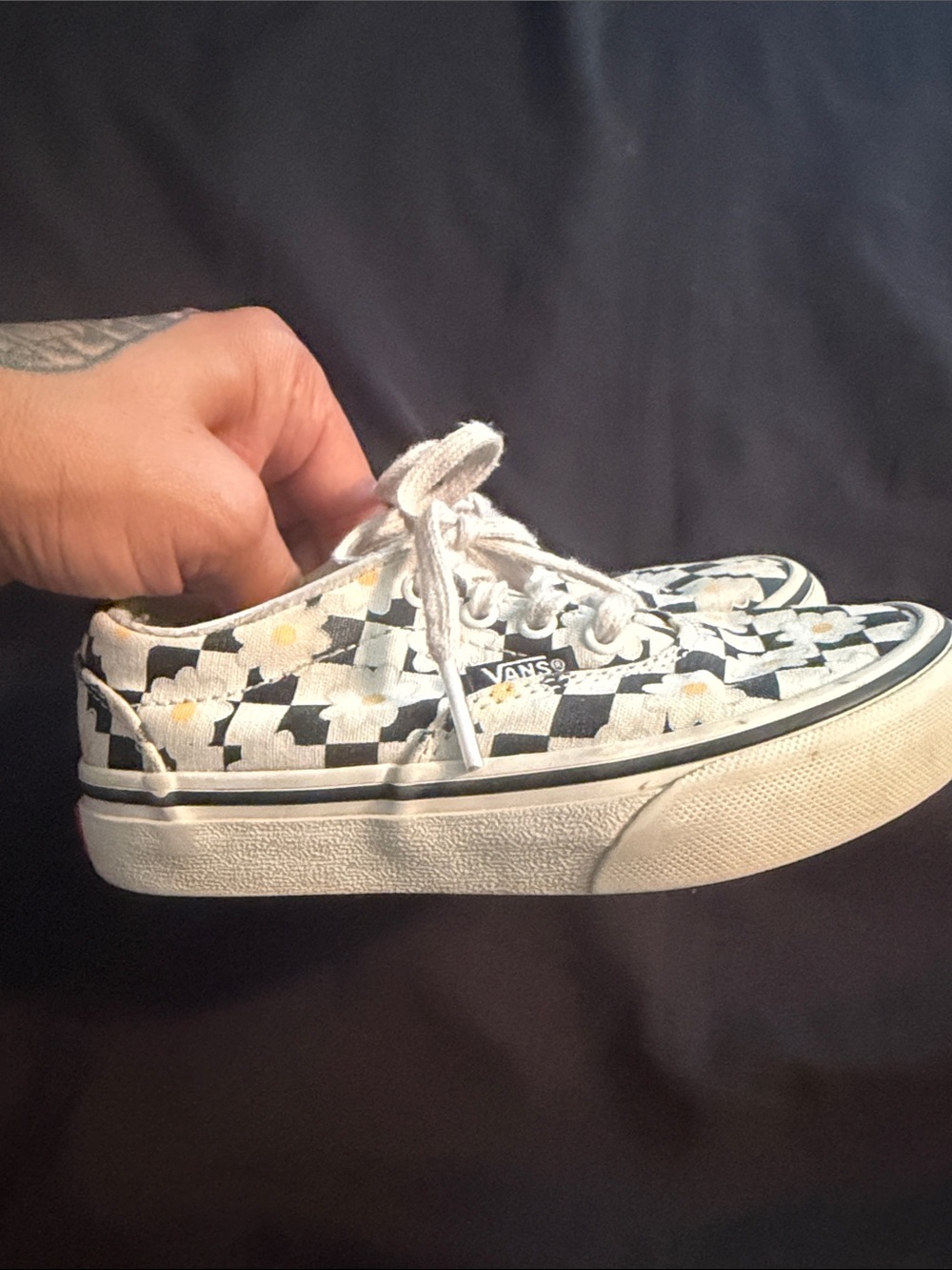 Vans Checkerboard Daisy Low-Top Sneakers - Black White Yellow